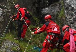 URGENȚĂ la Salvamont! 31 de elevi și 6 profesori, rătăciți pe Rarău! Salvatorii și jandarmii montani au plecat IMEDIAT spre ei