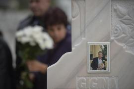 Mesajul sfâşietor al mamei poliţistului Bogdan Gigină, după ce Gabriel Oprea şi-a declarat nevinovăţia: 'Nevinovat este copilul meu'