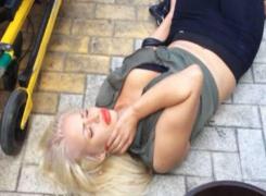 Blonda beată din Piteşti loveşte din nou! 'Spaima şoselelor' a fost prinsă de jandarmi într-o ipostază compromiţătoare - GALERIE FOTO