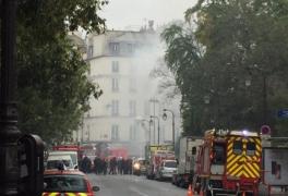 Incendiu devastator la Paris. Cel puţin 6 victime, printre care şi un copil, după ce un magazin a fost cuprins de flăcări. IMAGINI DRAMATICE
