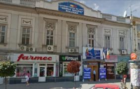 SUME FABULOASE plătite profesorilor în Dosarul "Diplome de licenţă fără studii". Polițiștii au găsit la percheziții ZECI DE MII de euro, dolari și lire, AUR, perle, rubine și diamante