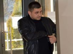 Cazul afaceristului din Vaslui, care a răpit şi violat pe câmp o elevă olimpică, ia o turnură neaşteptată. După oroarea trăită, fata e acum acuzată de înşelăciune