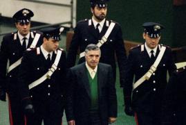 Toto Riina, şeful mafiei Cosa Nostra, a murit în închisoare