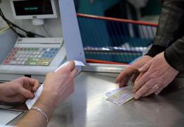 Emoţii mari pentru cei care participă la Loteria Bonurilor! Se dau premii de un milion de lei