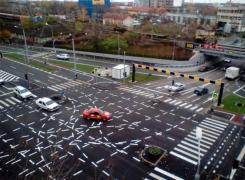 Marcajele rutiere de la celebra intersecție din Timișoara ar putea dispărea: 'Șoferii sunt încurcați în trafic'