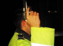 Se schimbă statutul polițistului! Agenții vor putea folosi forța și chiar vor putea trage cu pistolul dacă sunt provocați!