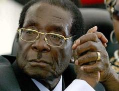 Preşedintele Mugabe din Zimbabwe şi-a redactat scrisoarea de demisie!