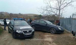 Urmărire ca în filme la Tulcea, cu un Mercedes neîmatriculat. Un echipaj al Poliţiei de Frontieră a fost ameninţat cu toporul