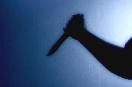 Gestul şocant al unui părinte! Copilă de 12 ani în stare gravă, după ce a fost înjunghiată de propriul tată