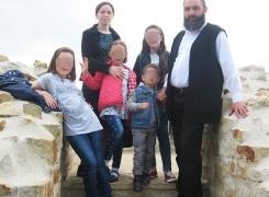 Maria Gavril, soţia preotului mort în tragedia de la Cornu Luncii, a fost externată după 42 de zile de la accident!