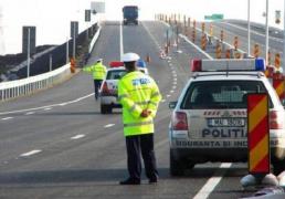 Accidente în lanț pe autostrada Bucureşti – Piteşti. Cinci autoturisme şi un camion au fost implicate. Sunt răniți