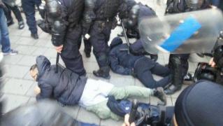 O persoană rănită şi 19 duse la Poliţie, după ce suporterii stelişti şi cei dinamovişti s-au încăierat la un meci de rugby