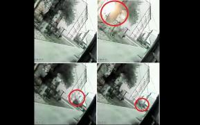 O explozie uriașă a devastat un bloc din Lugoj. Momentul șocant, surprins de camerele de supraveghere. Bucăți din ferestre, sticlă și mobilă sunt aruncate în stradă (VIDEO)