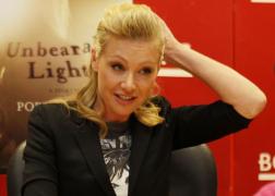 Încă o acuzaţie dură la adresa lui Steven Seagal. Experienţa şocantă trăită de actriţa Portia de Rossi, la o audiţie pentru un rol