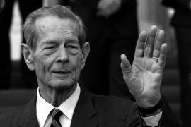 Sicriul cu trupul neînsufleţit al Majestăţii Sale Defuncte Regele Mihai I a fost depus la Catedrala Ortodoxă Greacă din Lausanne