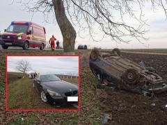 O șoferiță cu BMW a provocat un accident înfiorător la Botoșani, după ce s-a răzgândit într-o depășire și a tras puternic dreapta, răsturnând o altă mașină