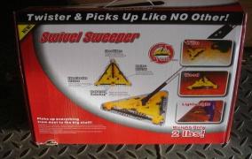 Aproape o mie de mărfuri contrafăcute, descoperite în Portul Constanţa Sud Agigea