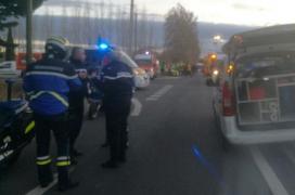 Cel puţin patru morţi, doi dintre ei copii, în Franţa, după ce un tren a intrat în plin într-un autobuz şcolar