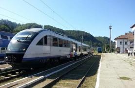 Mersul trenurilor Curtea de Argeş 16 decembrie 2017, în ziua înmormântării Regelui Mihai