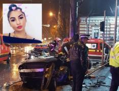 Tragedie la Galaţi! Patru tineri au intrat cu BMW-ul într-un stâlp. Doi dintre ei au murit pe loc. O fată din maşină a filmat live momentul impactului