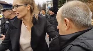 Trei persoane au fost amendate cu 7.000 de lei, după ce au agresat un bătrân în Piaţa Victoriei