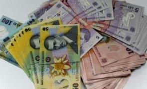 BNR explică diferenţa dintre noile bancnote şi monede lansate la 1 ianuarie şi cele aflate în circulaţie