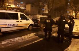 Un taximetrist furios a bătut cu bâta un bărbat până i-a rupt picioarele, o mână şi i-a fracturat craniul. Victima e în comă, la spitalul din Cluj (Video)