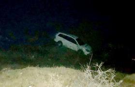 Doi tineri îndrăgostiţi din Iaşi care făceau amor în maşină au căzut într-o prăpastie şi au supravieţuit