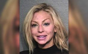 Tablou valoros al lui Andy Warhol, distrus de o tânără, într-o întâlnire amoroasă