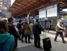 Anunţ important pentru cei care se întorc din minivacanţă cu trenul! CFR ia măsuri pe cele mai aglomerate rute