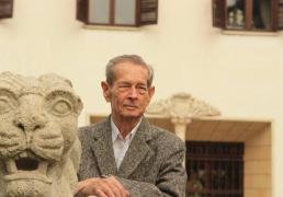 A fost anunţat programul funeraliilor Regelui Mihai. Trupul neînsufleţit al Majestăţii Sale va fi depus la Castelul Peleş