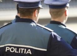 Incident grav la Bistrița. Un bărbat a fost împuşcat după ce a atacat cu o bâtă doi polițiști