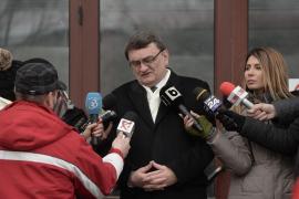 Avocatul Poporului, Victor Ciorbea, spune că nu e de competenţa sa să atace la CCR OUG de modificare a codurilor penale
