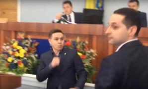 IMAGINI ȘOCANTE în Parlamentul Ucrainei! (VIDEO)