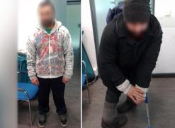 DEMASCAȚI! Cum se deghizează cerșetorii care se dau invalizi pentru a lua bani trecătorilor