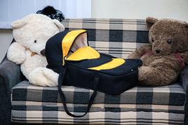 Caz incredibil în Republica Moldova! Un copil de numai 12 zile, RĂPIT de doi bărbaţi cu cetăţenie română şi o femeie din Germania (VIDEO)