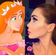 Obsesie împinsă la bisturiu: O tânără fotomodel şi-a transformat nasul şi urechile, pentru a semăna cu o PRINŢESĂ DIN DESENE ANIMATE (VIDEO, GALERIE FOTO)