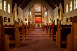 ŞOCANT! Tineri de la şcoli de elită din Anglia, BĂTUŢI cu sute de lovituri de bici în RITUALURI sado-masochiste în tabere religioase (FOTO)