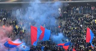 REVOLUŢIA ROŞ-ALBASTRĂ! Proteste de amploare în aproape toată ţara, pentru susţinerea Stelei: "Ieşim în stradă în 35 de judeţe!"