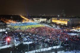"Party" în Piaţa Victoriei: Manifestanţii sărbătoresc duminică abrogarea OUG13. Cum va fi marcată victoria
