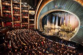 PREMIILE OSCAR 2017. Emma Stone și Casey Affleck, cei mai buni actori în roluri principale. ”Moonlight” câştigă Oscarul pentru CEL MAI BUN FILM. Vezi lista completă a câştigătorilor