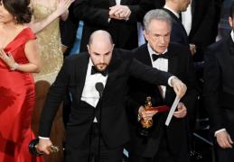 OSCAR 2017. GAFĂ INCREDIBILĂ la decernarea premiului pentru CEL MAI BUN FILM! (VIDEO)