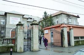 DECESE SUSPECTE la Craiova. Doi pacienţi au murit, alţi patru sunt în stare gravă, în urma unor transfuzii făcute la Spitalul "Filantropia"