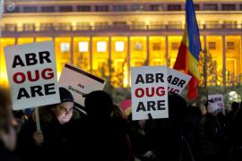 "Cel mai mare protest faţă de OUG", anunţat pentru duminică în Piaţa Victoriei din Capitală