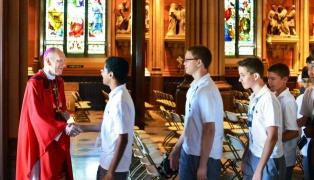 7% dintre preoţii catolici din Australia, acuzaţi de PEDOFILIE