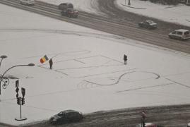 Un cunoscut REGIZOR român JIGNEŞTE protestatarii din Piaţa Victoriei: "La ce rezistaţi, mă? Lichele obediente ale lu' Mălai-Vodă! Aţi ajuns nişte mârţoage!"