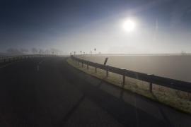 Atenţie, ŞOFERI! Trafic îngreunat pe Autostrada Bucureşti-Piteşti şi pe alte drumuri din ţară, din cauza ceţii. Cum se circulă la această oră