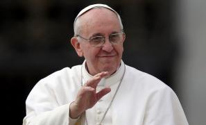 Papa Francisc spune DA! Bărbaţii căsătoriţi ar putea deveni preoţi