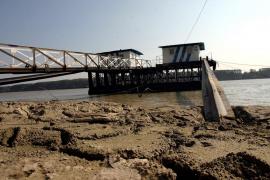 Doi RĂNIŢI la Galaţi, după o explozie puternică la o navă în reparaţii