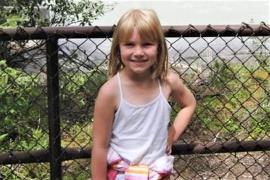 MOARTE CUMPLITĂ! O mamă şi-a OTRĂVIT fiica de 9 ani, apoi a ars-o de vie. Totul, ca să se răzbune pe tatăl copilei (VIDEO)